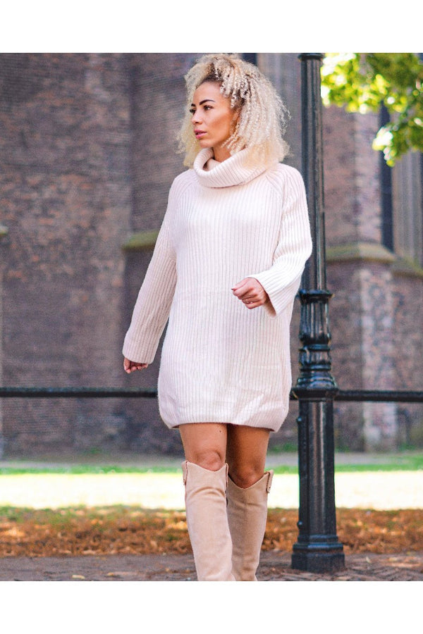 KNITTED OFF WHITE SWEATER DRESS